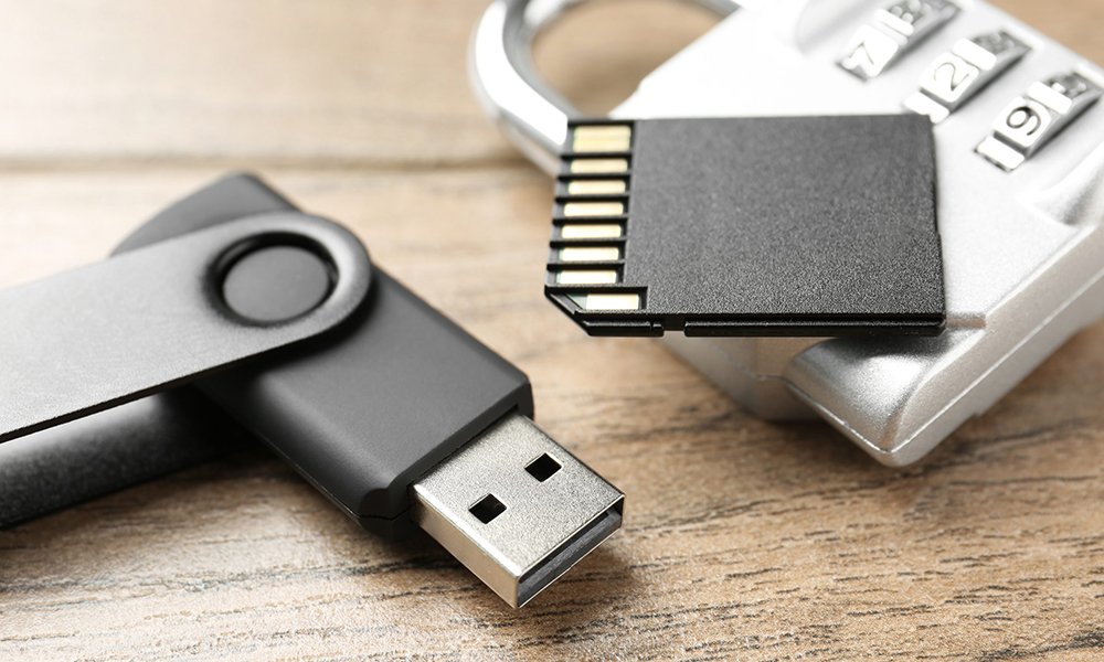 Khôi phục dữ liệu thẻ nhớ các loại SD, CF và USB